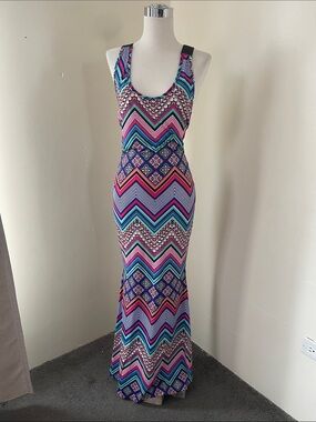 Ibby Libby Chevron & Geo Print Sleeveless Maxi Dress in Multi-Color